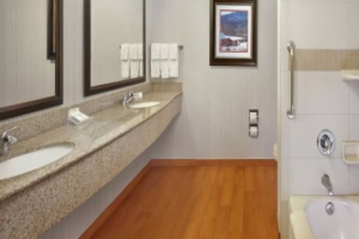 Room 308 of 360