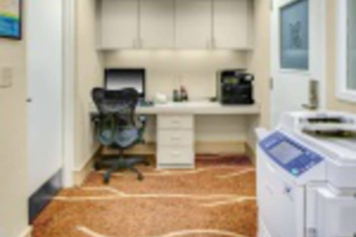 Business Center 97 of 360
