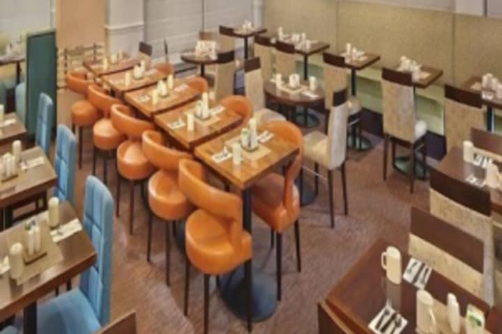 Dining 105 of 360