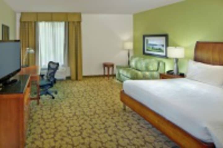 Room 317 of 360