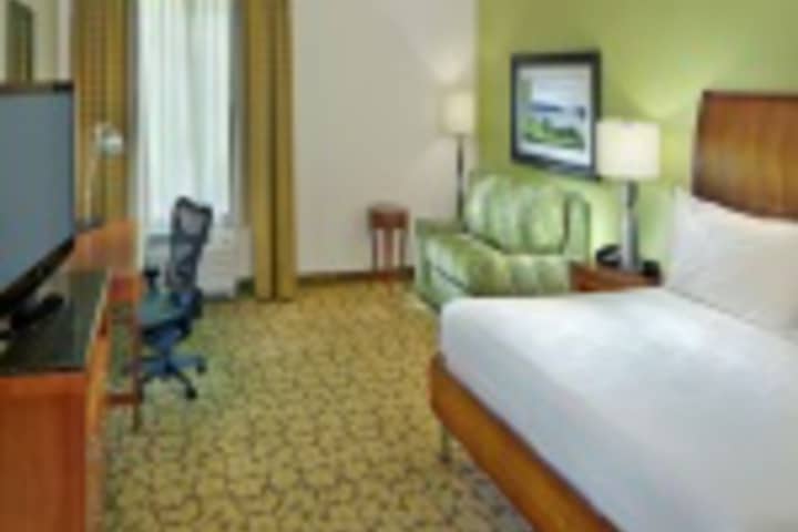 Room 324 of 360