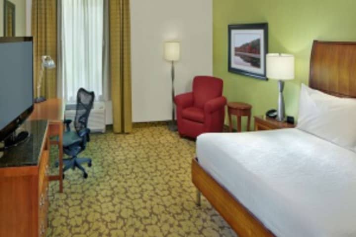 Room 284 of 360