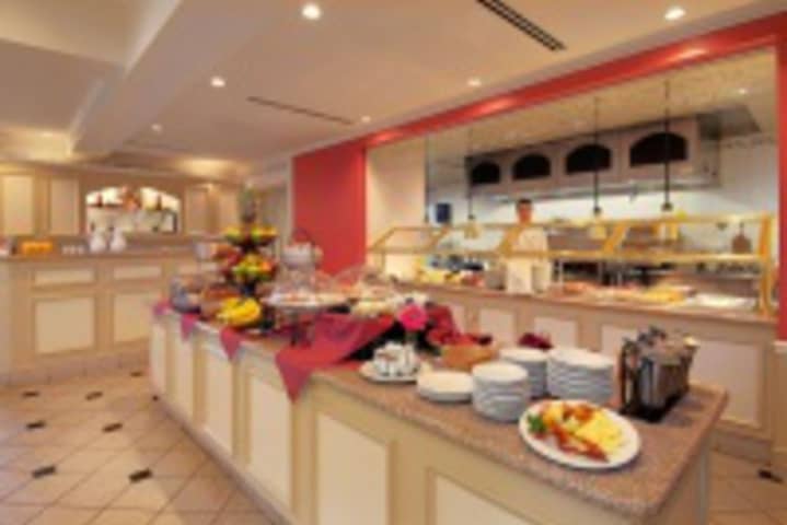 Dining 138 of 360