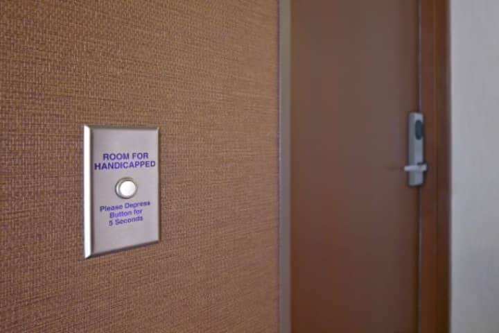 Room 252 of 360